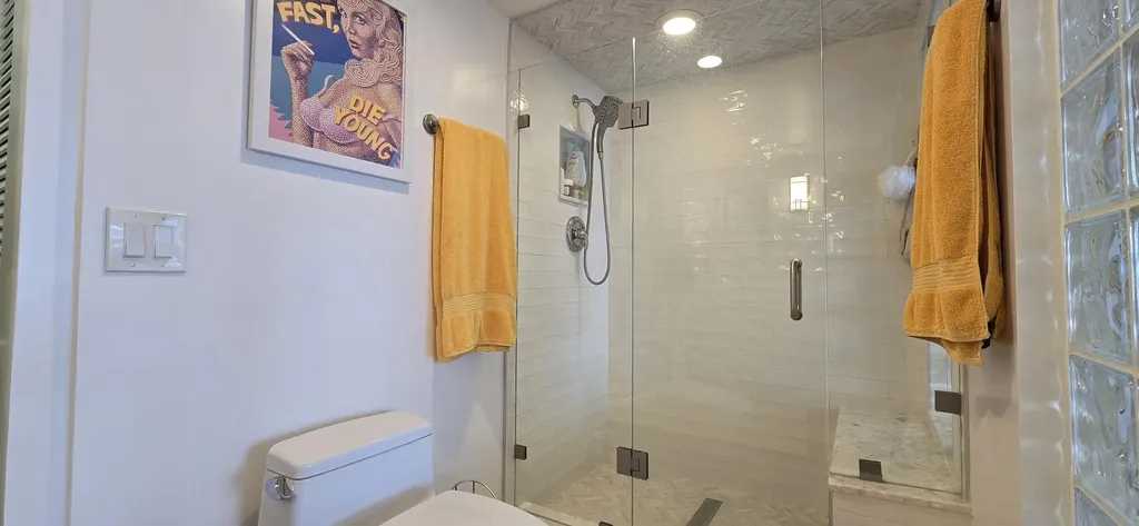 60 Yacht Club Drive North Palm Beach FL 33408