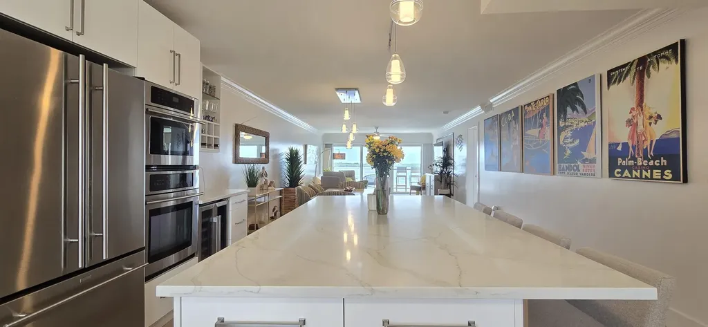 60 Yacht Club Drive North Palm Beach FL 33408