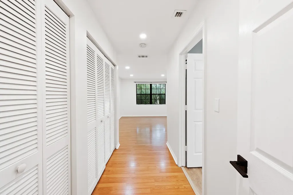 243 City View Drive Fort Lauderdale FL 33311