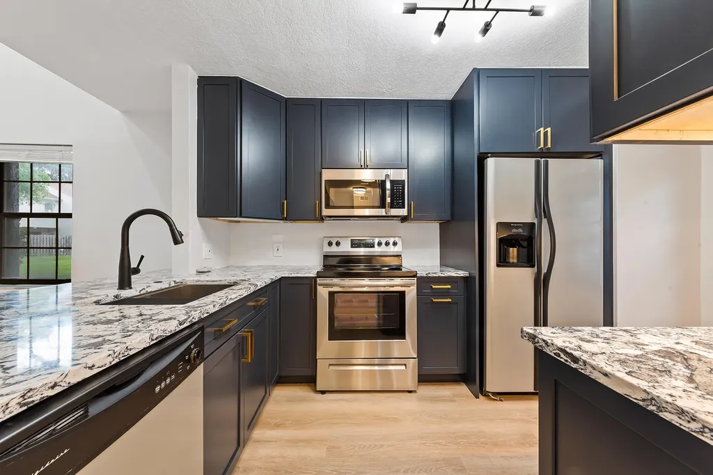 243 City View Drive Fort Lauderdale FL 33311