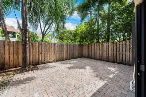 243 City View Drive Fort Lauderdale FL 33311