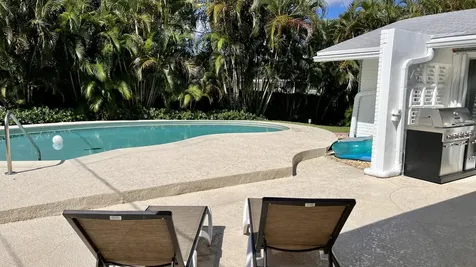 464 NW 11th Street Boca Raton FL 33432