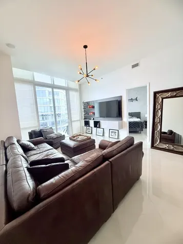 15811 Collins Avenue Sunny Isles Beach FL 33160