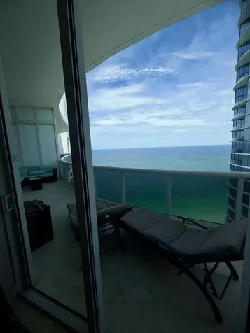 15811 Collins Avenue Sunny Isles Beach FL 33160