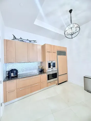 15811 Collins Avenue Sunny Isles Beach FL 33160