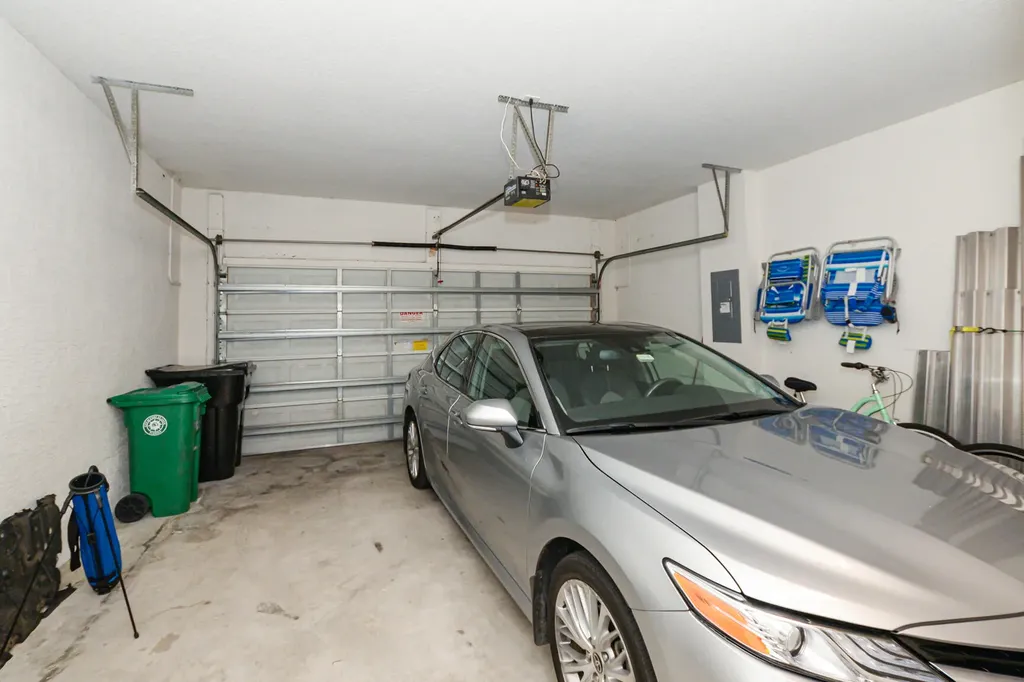421 NW Sunview Way Port St Lucie FL 34986
