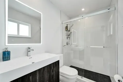 381 SE 3rd Street Pompano Beach FL 33060