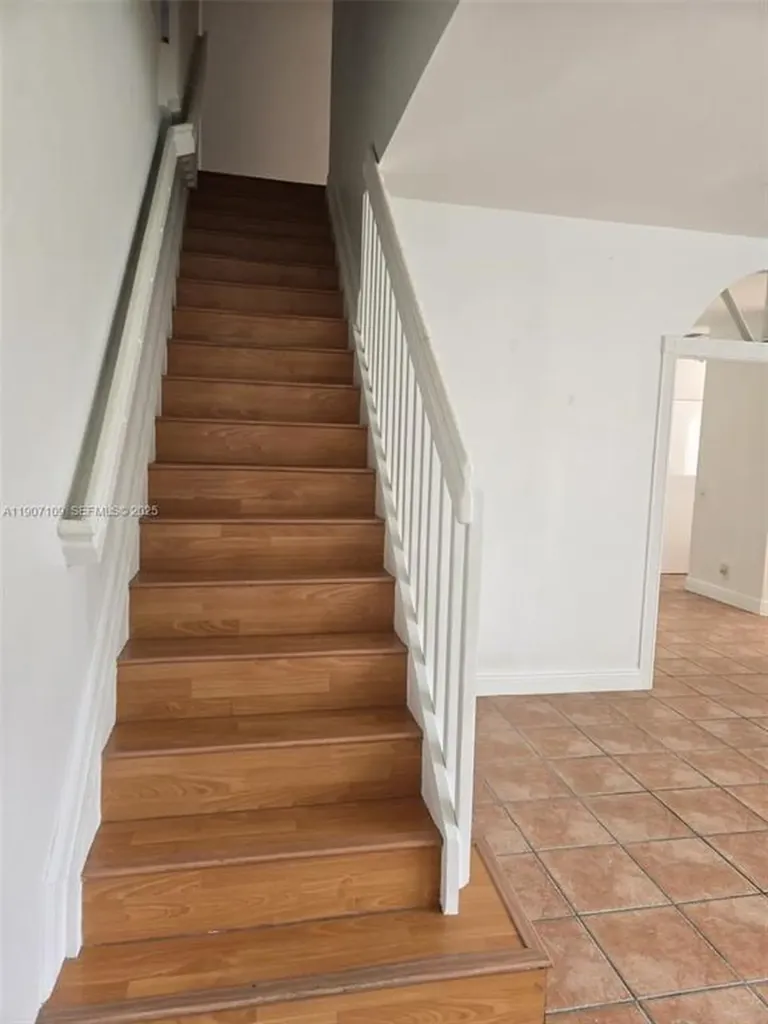 4361 Dogwood Circle Weston FL 33331