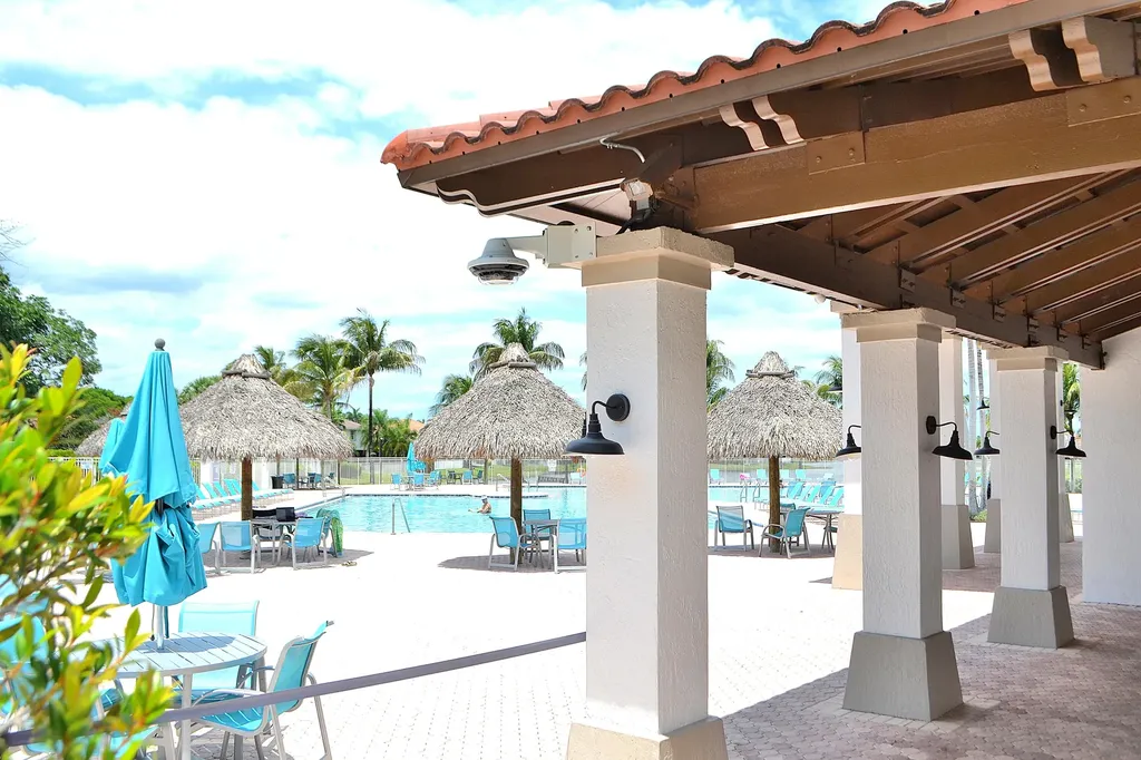 4361 Dogwood Circle Weston FL 33331