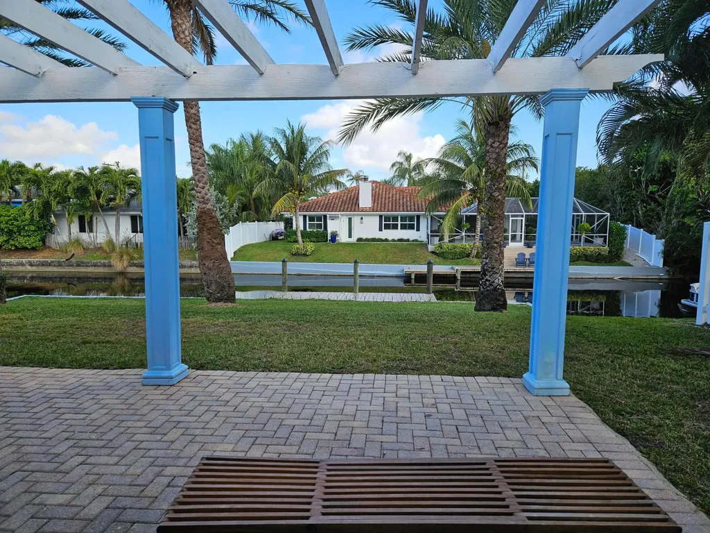 1105 Anchor Point Delray Beach FL 33444