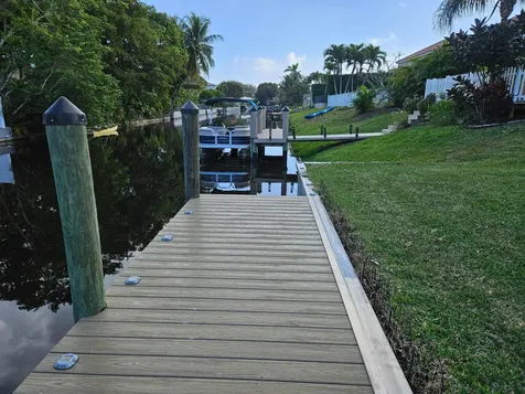 1105 Anchor Point Delray Beach FL 33444