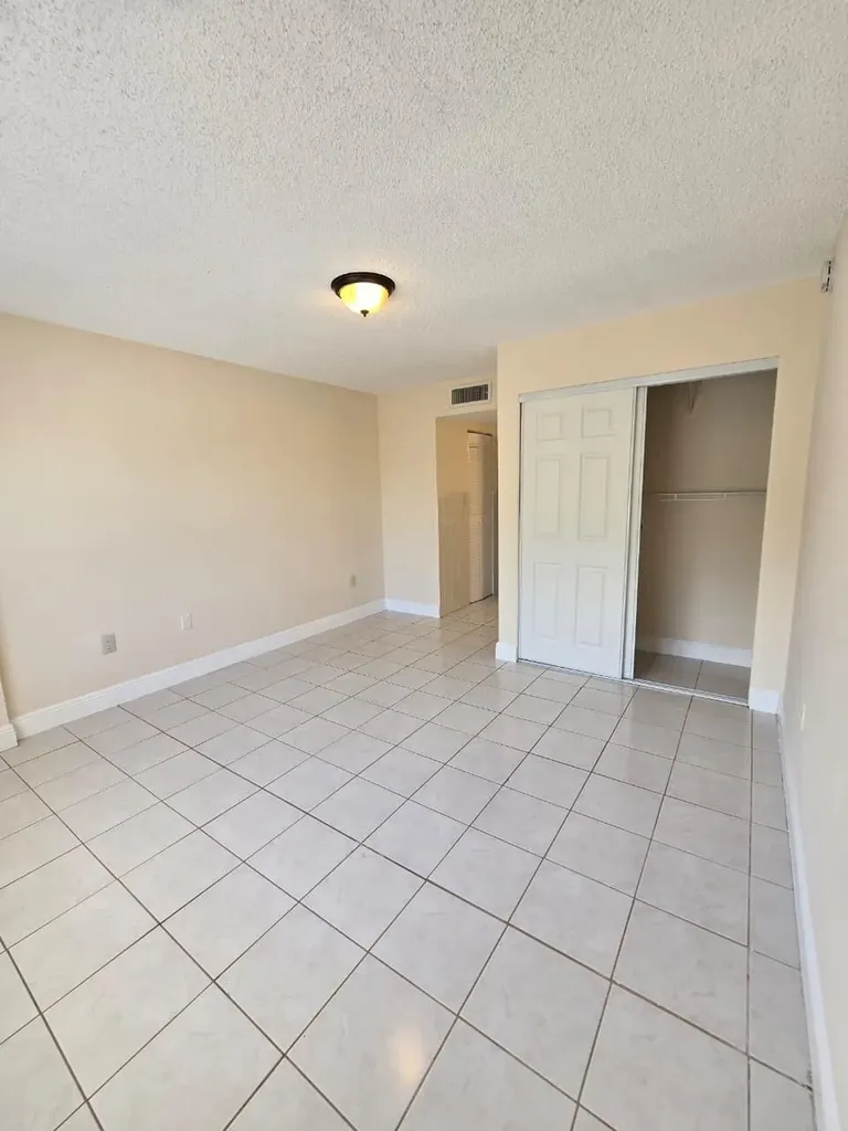 4304 NW 9th Avenue Deerfield Beach FL 33064
