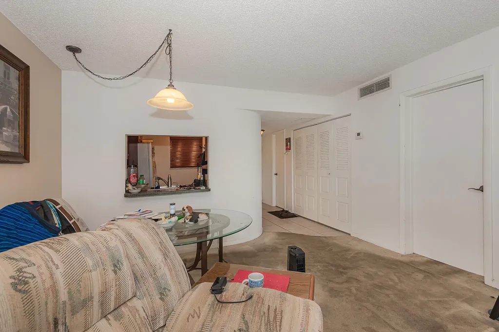 3955 N Nob Hill Road Sunrise FL 33351