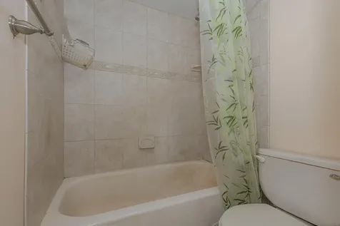 3955 N Nob Hill Road Sunrise FL 33351