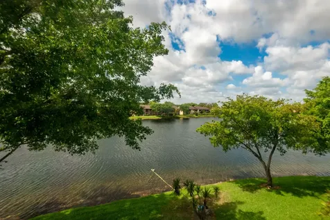 3955 N Nob Hill Road Sunrise FL 33351