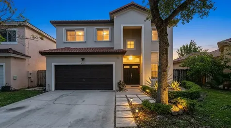 9002 SW 214th Lane Cutler Bay FL 33189