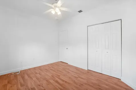 9002 SW 214th Lane Cutler Bay FL 33189