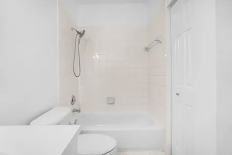 9002 SW 214th Lane Cutler Bay FL 33189