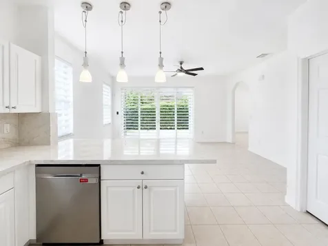 9002 SW 214th Lane Cutler Bay FL 33189