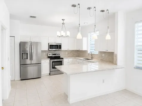 9002 SW 214th Lane Cutler Bay FL 33189