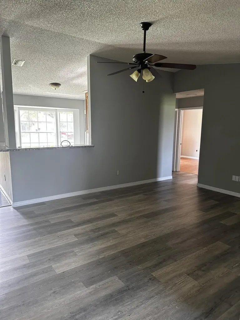 1021 SW Dubois Avenue Port St Lucie FL 34953
