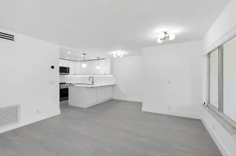 314 Pine Ridge Circle Greenacres FL 33463