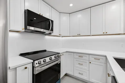 314 Pine Ridge Circle Greenacres FL 33463
