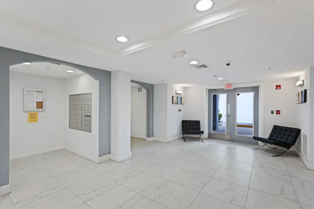 250 NE 3rd Avenue Delray Beach FL 33444