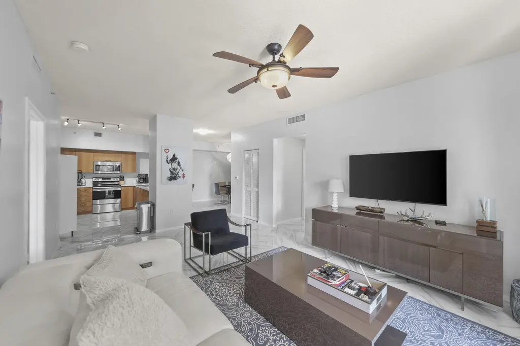 250 NE 3rd Avenue Delray Beach FL 33444