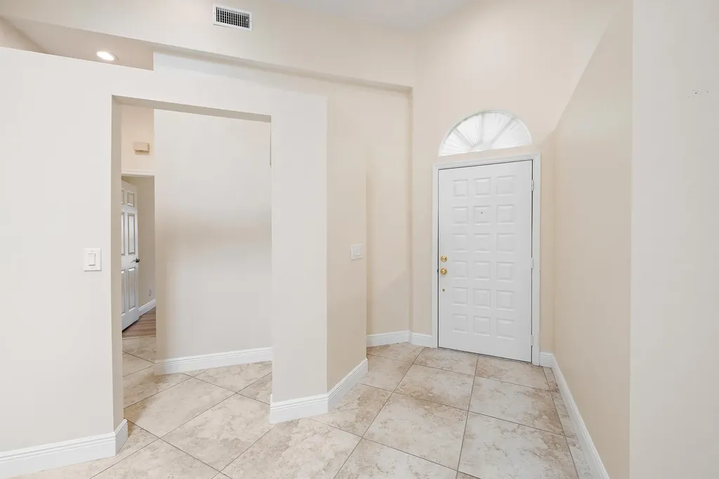 1802 Rosewood Way Palm Beach Gardens FL 33418