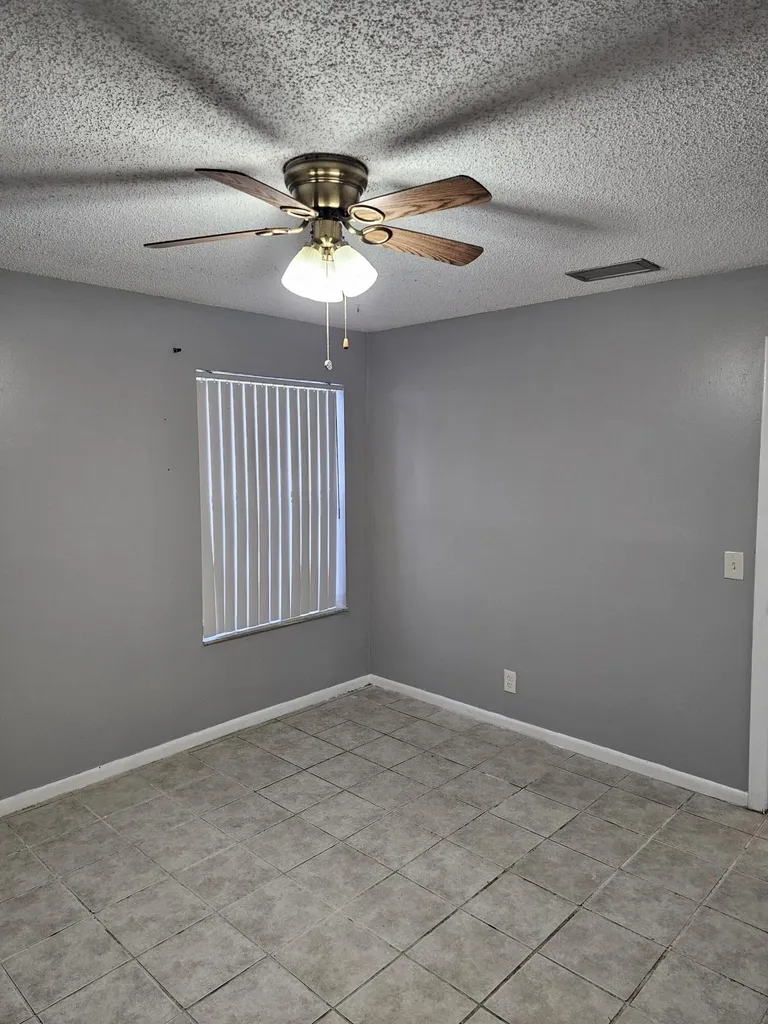10 Crossings Circle Boynton Beach FL 33435