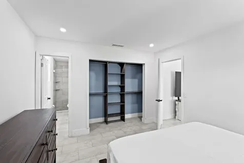 11831 NW 38th Place Sunrise FL 33323