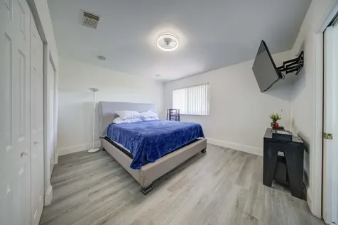 2364 Center Stone Lane Riviera Beach FL 33404
