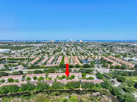 2364 Center Stone Lane Riviera Beach FL 33404