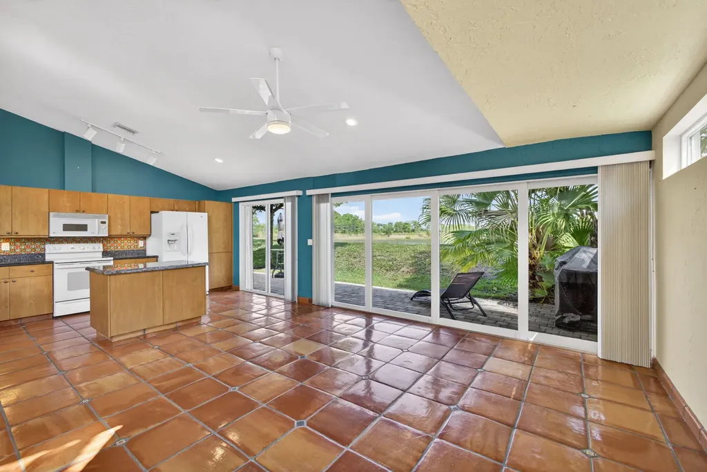 1404 Mahogany Place Palm Beach Gardens FL 33418