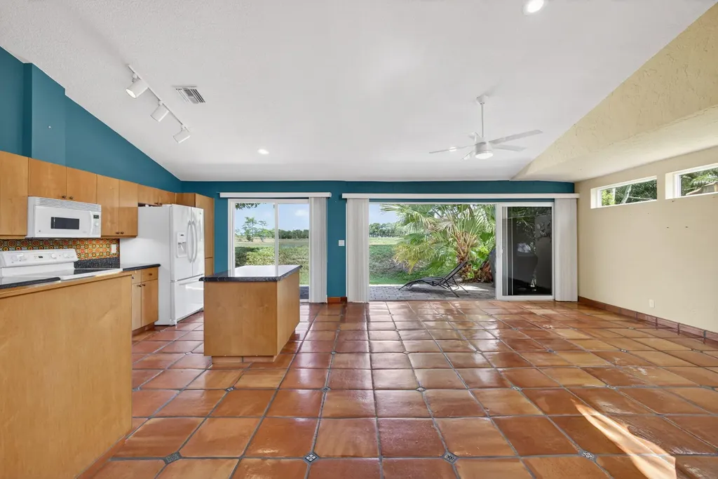 1404 Mahogany Place Palm Beach Gardens FL 33418