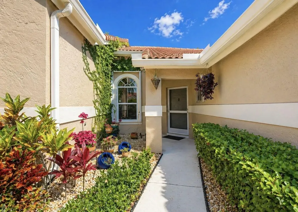 1404 Mahogany Place Palm Beach Gardens FL 33418