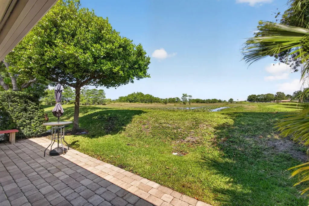 1404 Mahogany Place Palm Beach Gardens FL 33418