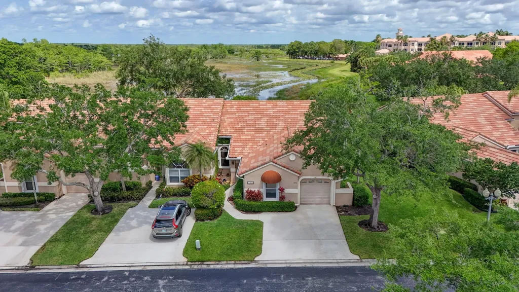 1404 Mahogany Place Palm Beach Gardens FL 33418