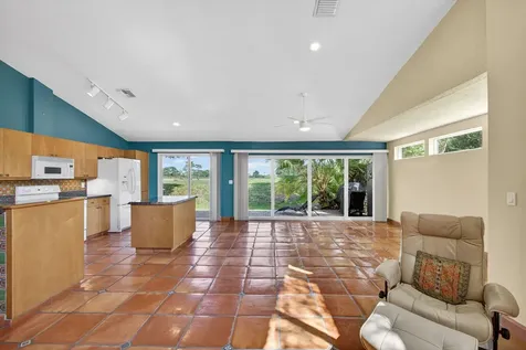 1404 Mahogany Place Palm Beach Gardens FL 33418