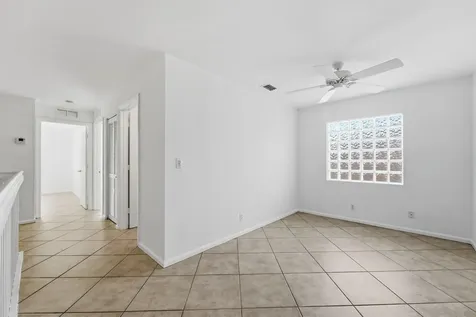 1275 Rosegate Boulevard Riviera Beach FL 33404