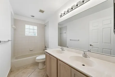 1275 Rosegate Boulevard Riviera Beach FL 33404