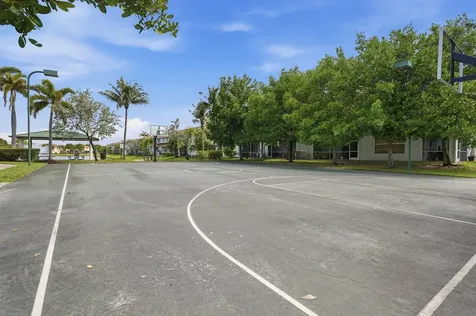1275 Rosegate Boulevard Riviera Beach FL 33404