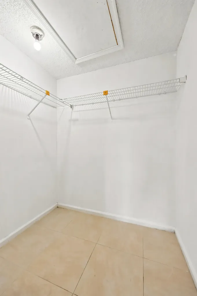 2600 Greenwood Terrace Boca Raton FL 33431
