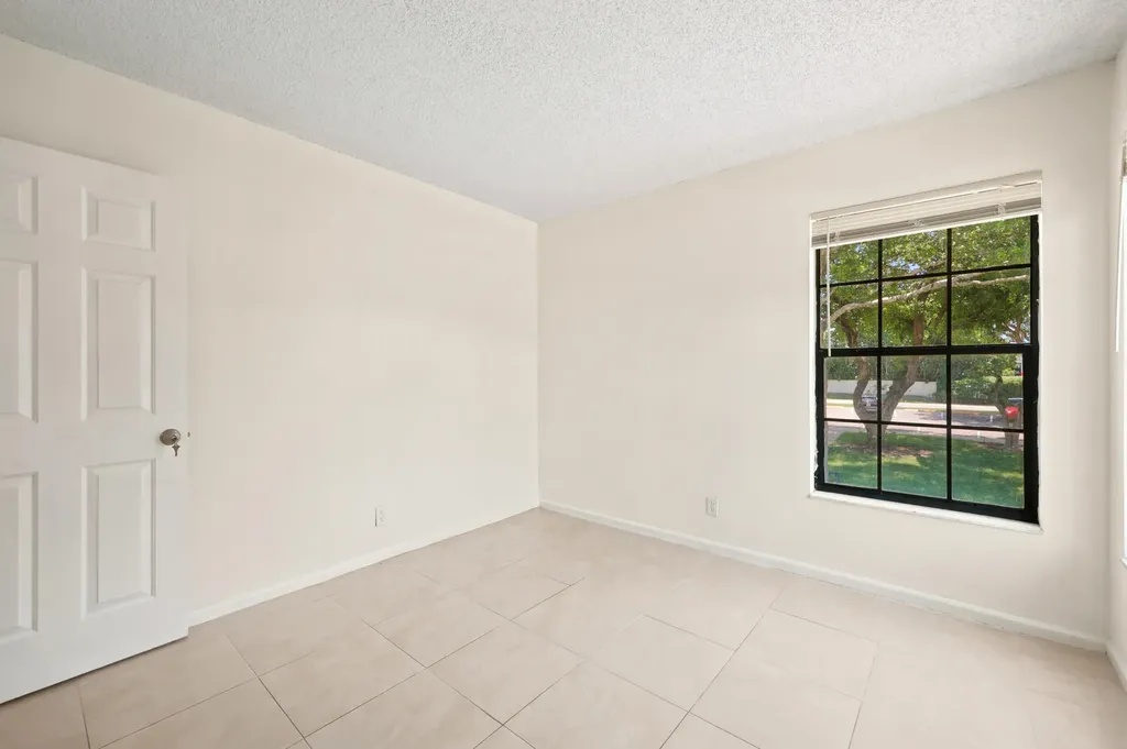 2600 Greenwood Terrace Boca Raton FL 33431