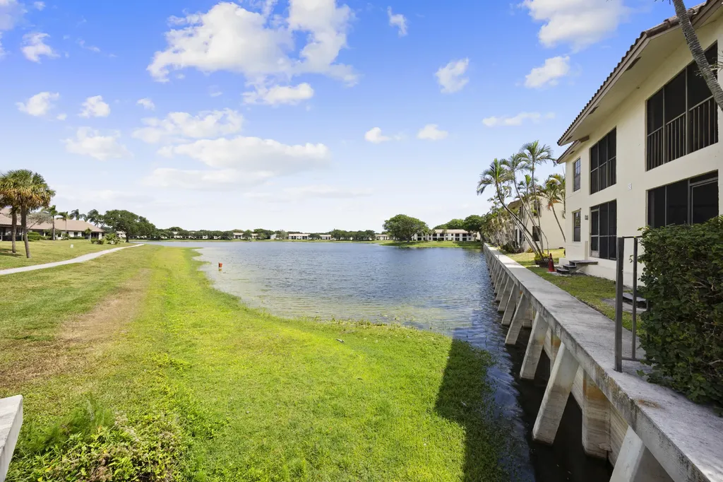 2600 Greenwood Terrace Boca Raton FL 33431