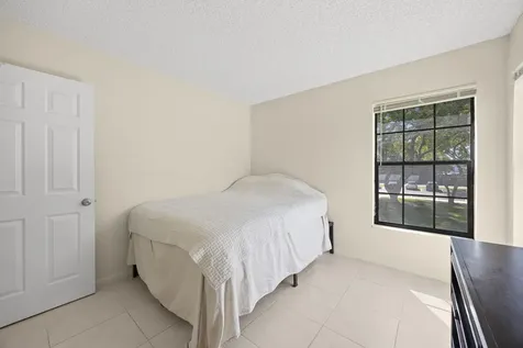 2600 Greenwood Terrace Boca Raton FL 33431