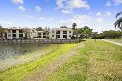 2600 Greenwood Terrace Boca Raton FL 33431