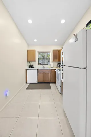 2600 Greenwood Terrace Boca Raton FL 33431