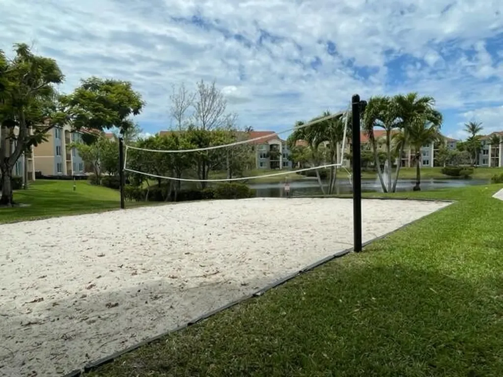 822 Villa Circle Boynton Beach FL 33435